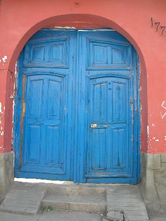Blue door - Welcome to our Host Family